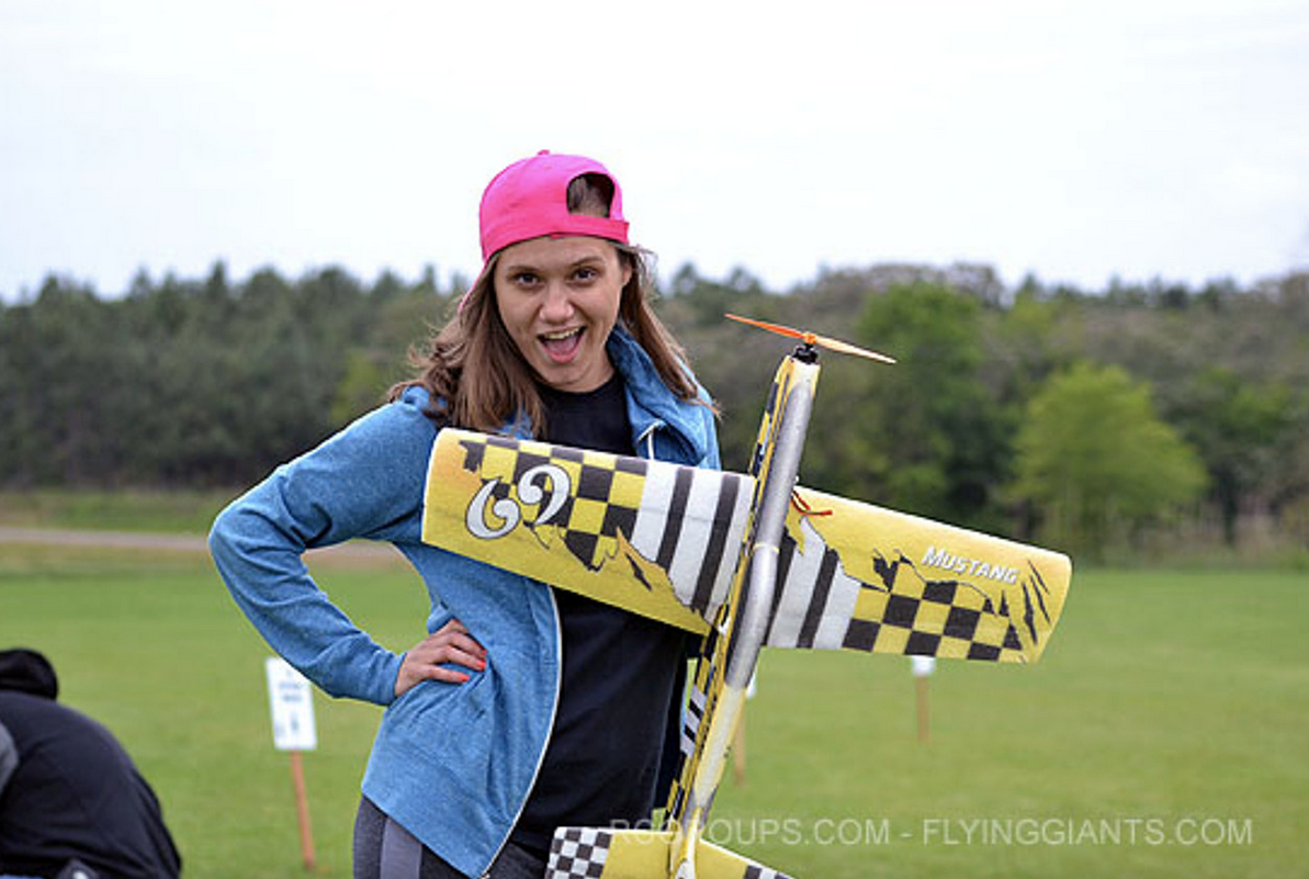 Mustang Jaune EPP 780mm Rc Factory Racer